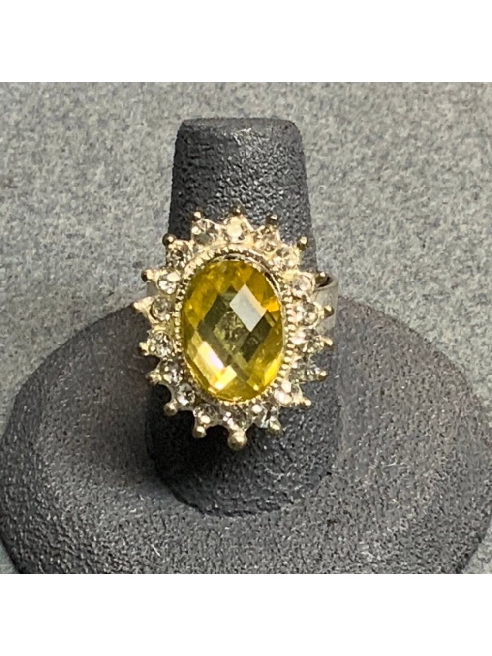 Adjustable Oval Bling Ring Size 7 Faceted Yellow Rhinestone Silver Retro Glam